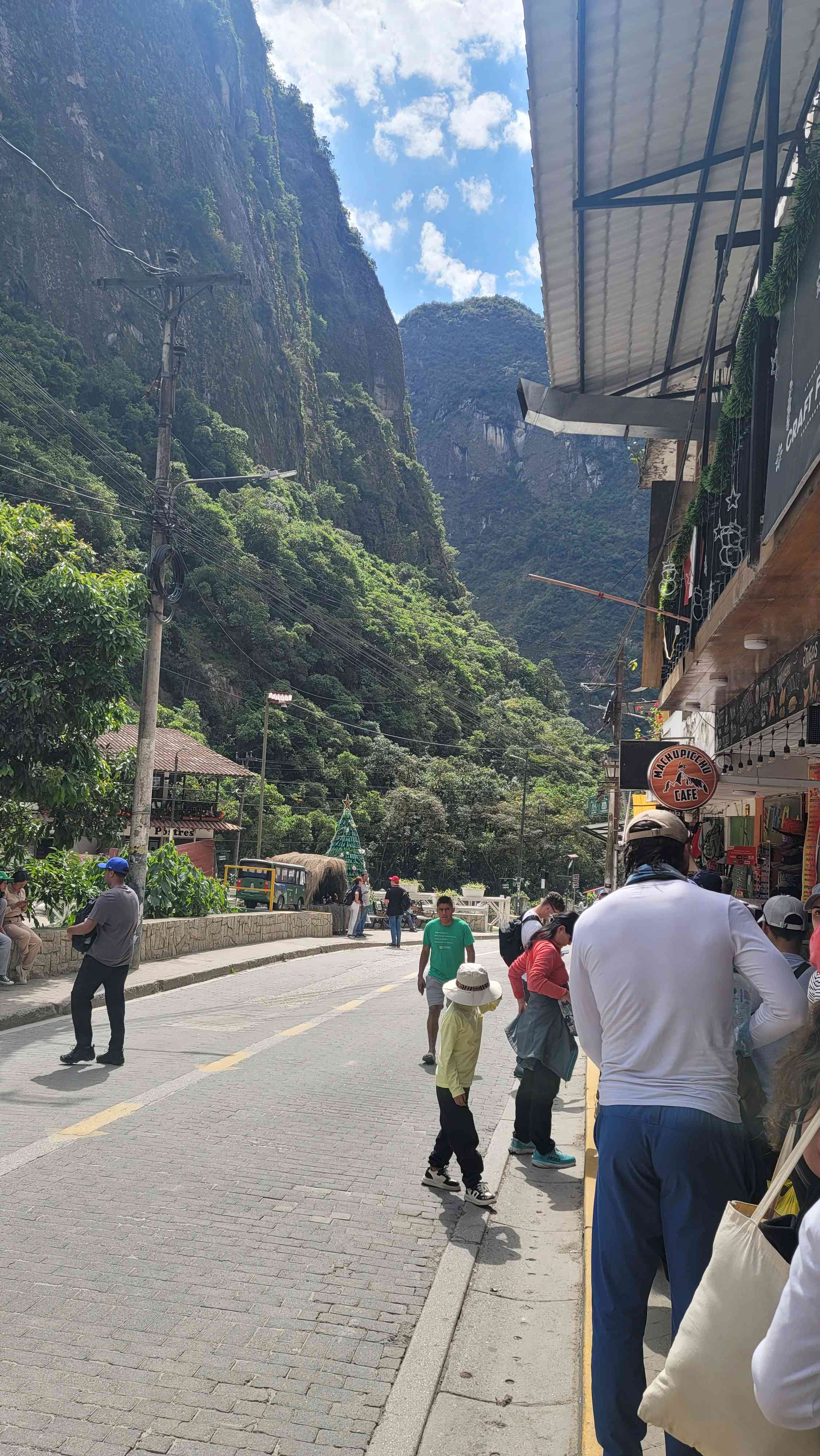 Bus to Machu Picchu Aguas Calientes